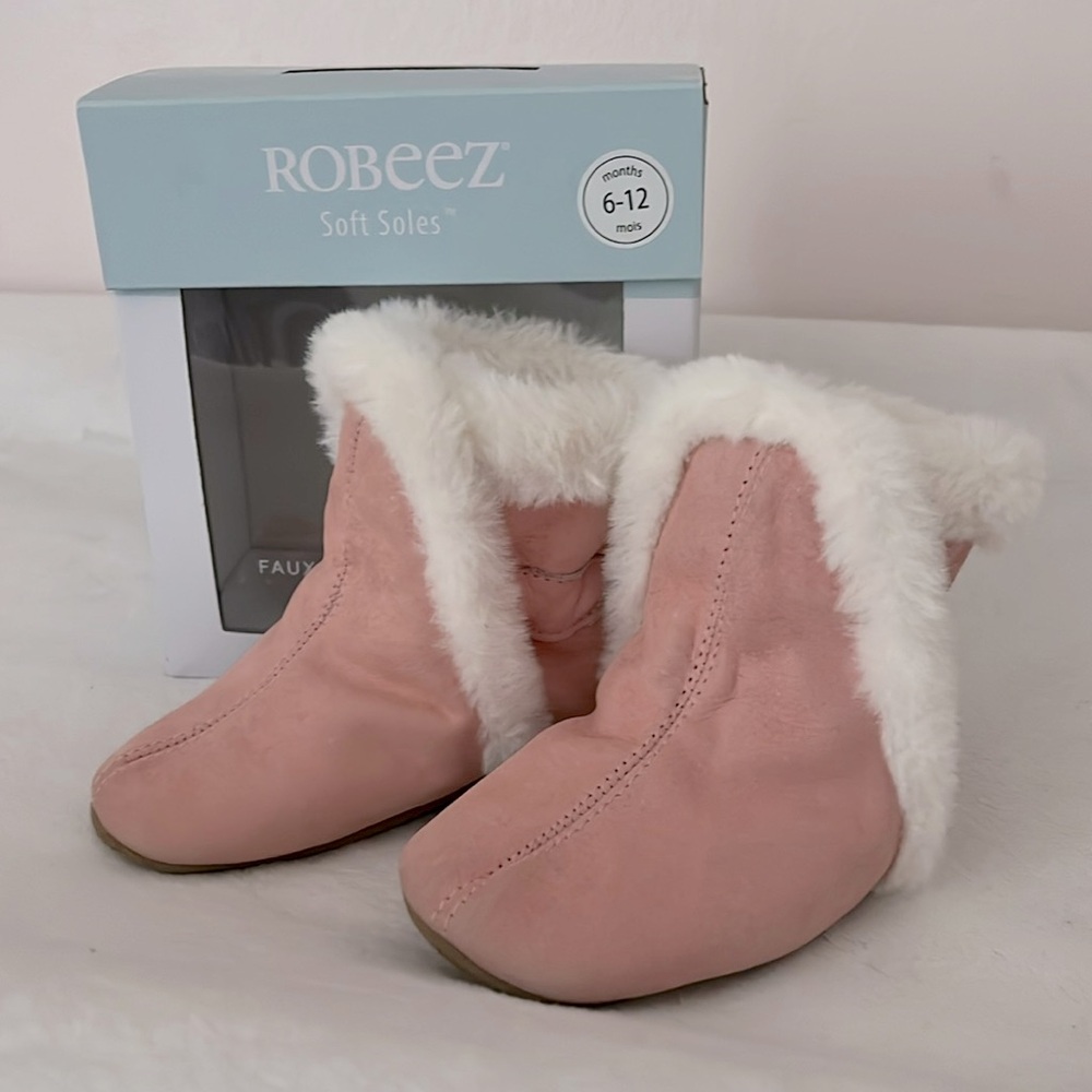 Robeez soft soles 6-12M classic pink boot